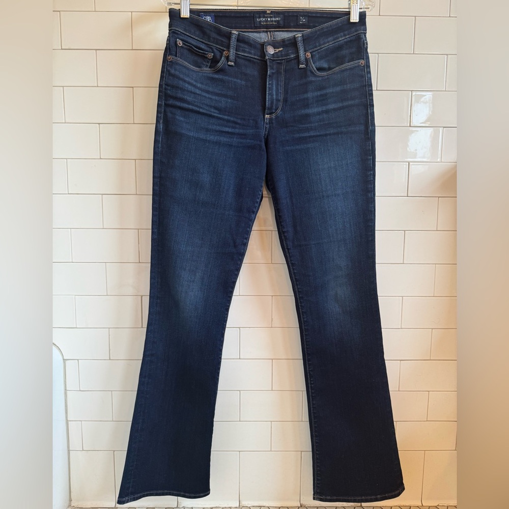 Lucky Brand🍀 Women’s Mid-Rise Sweet Bootcut jeans. Size 6/28 - Picture 6 of 13